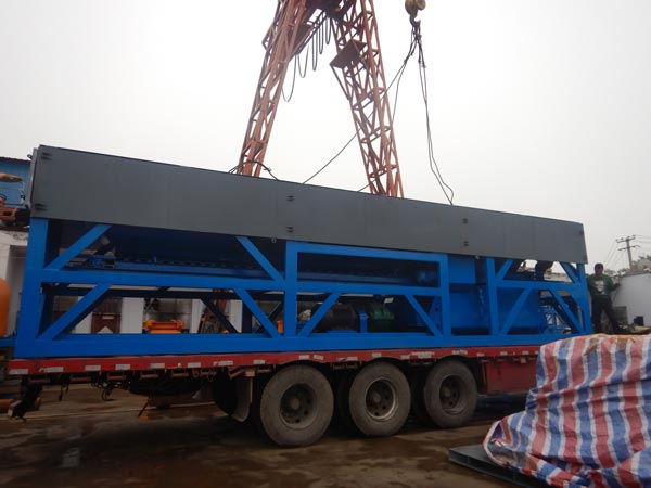 Transporting batching machine