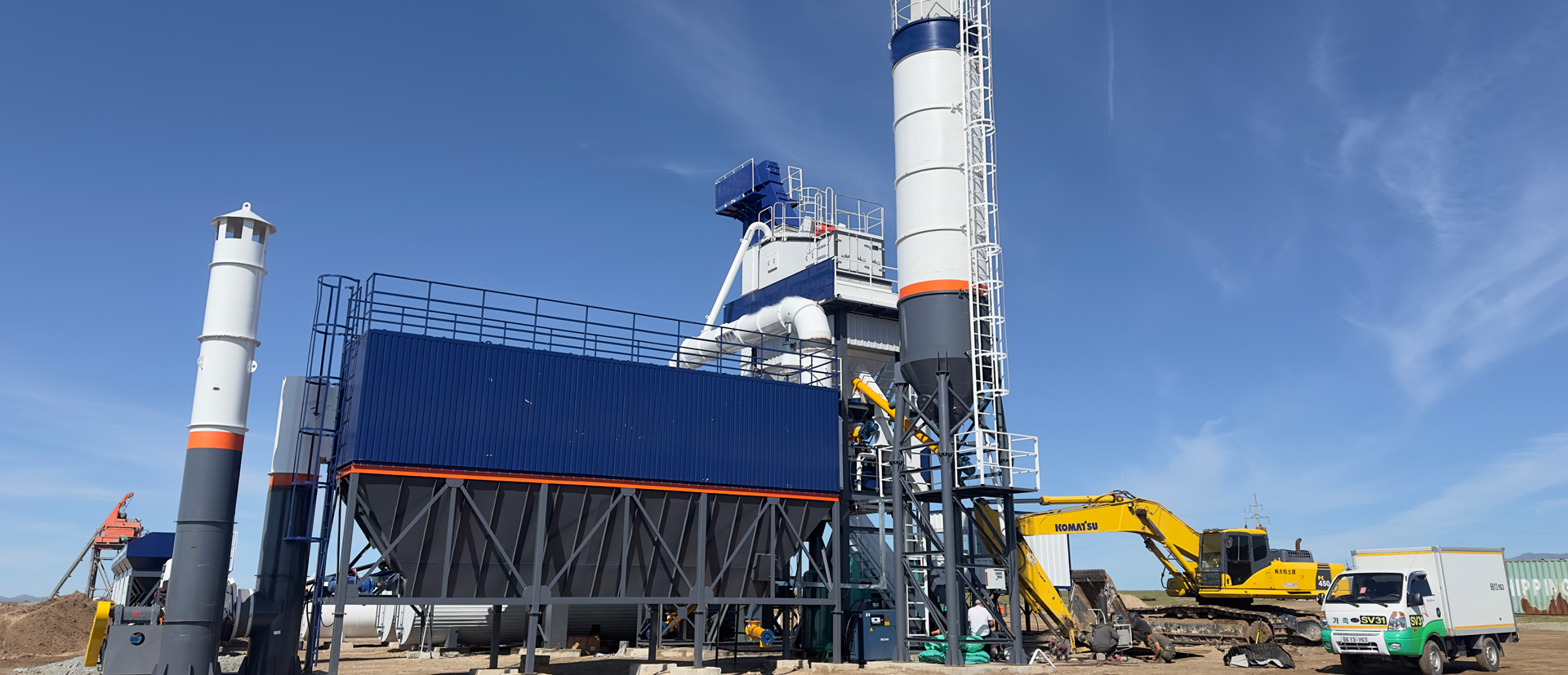 Macroad asphalt plant in Mongolia for road project