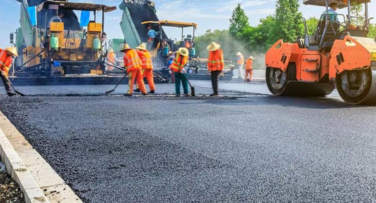 ALYQ90 mobile asphalt plant used in multi section highway projects